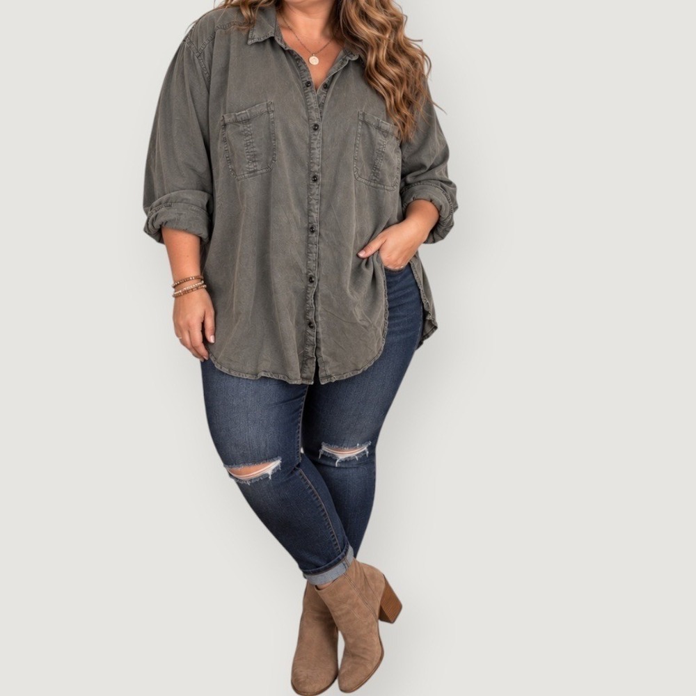 Catherines Gray Button Down Shirt Plus Size 3X 26/28W Long Sleeve Capsule